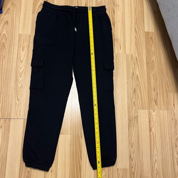 Twik by Simons cozy cotton cargo joggers with 4 pockets, M, black. - Picture 12 of 16